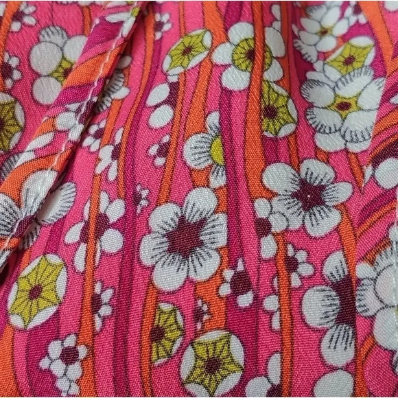 LIBERTY OF LONDON FLORAL HALTER DRESS - Picture 5 of 6